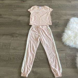 Guess girls outfit